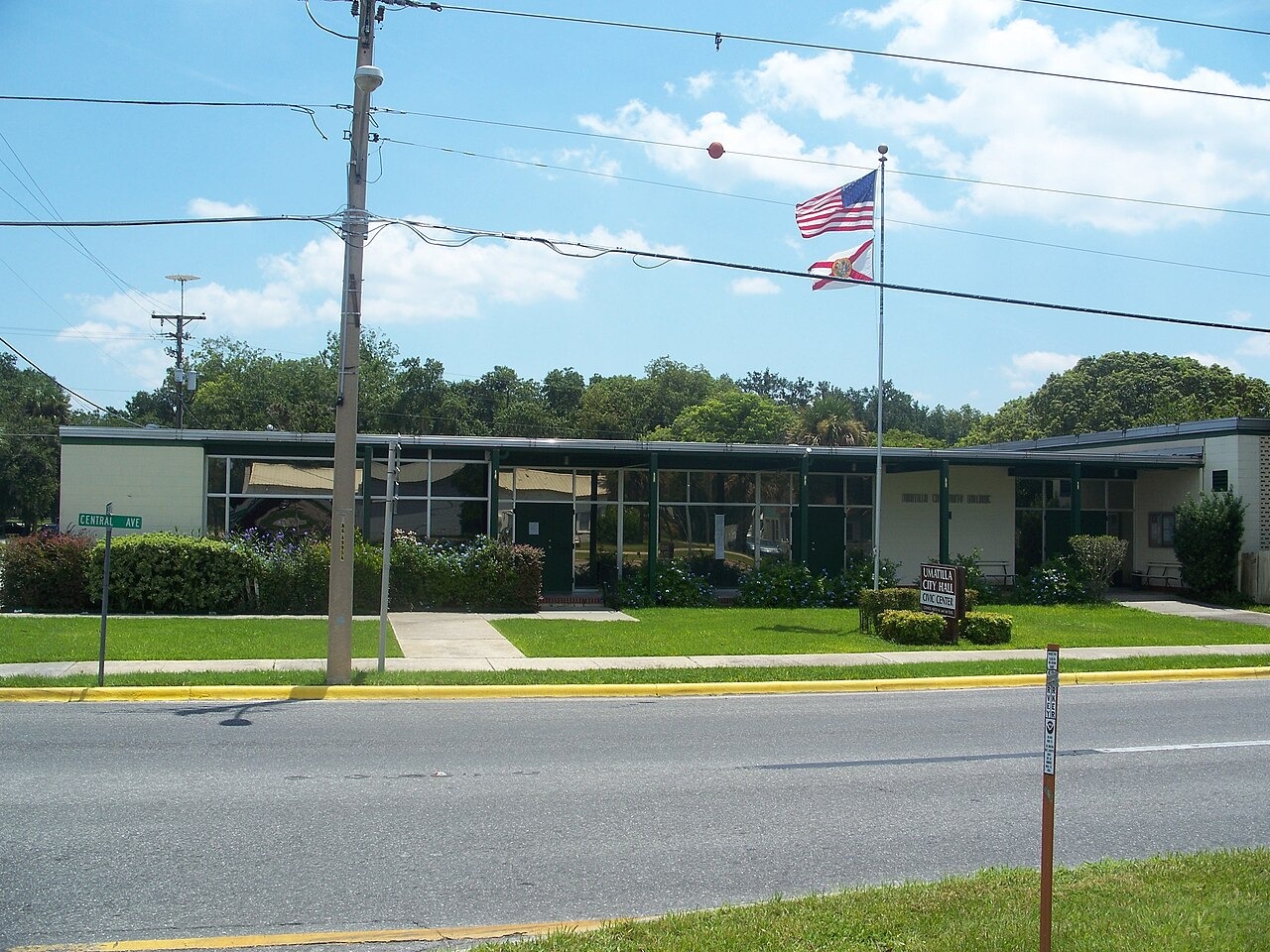 Umatilla City Hall, Umatilla